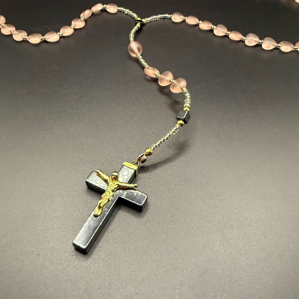 Pink Glass Heart Gold Tone and Hematite Crucifix Cross Rosary Catholic